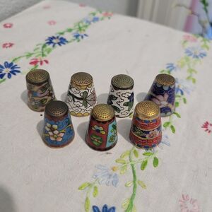 Set OF 7 Vintage Chinese Cloisonne Enameled Floral Motif Thimbles MCM Patina